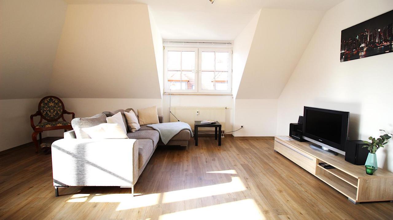 Homie Stay Zell - Apartment Mit Privatparkplatz Zell am Main Экстерьер фото